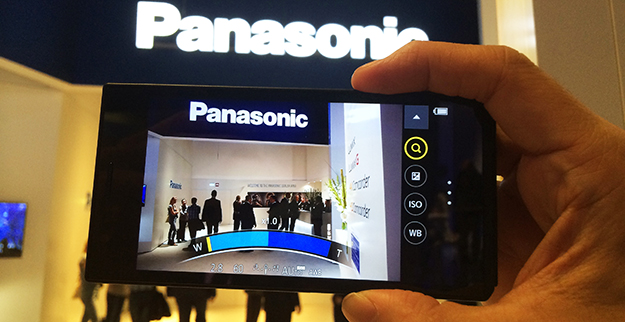 P_02_panasonic_CM1_02