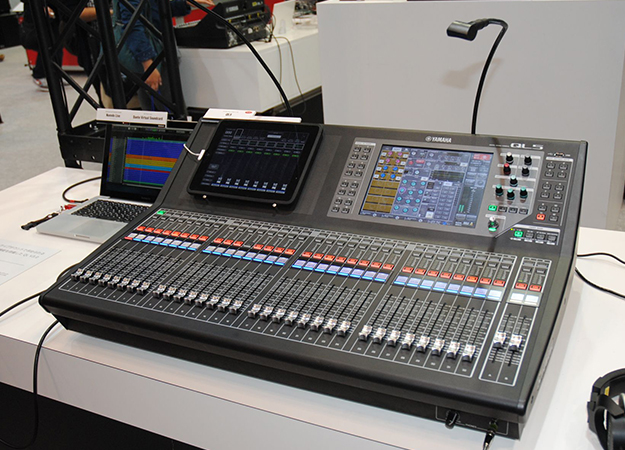 InterBEE2014_yamaha_0058