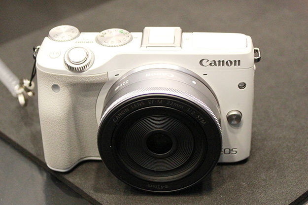 150206_canon_M3_white