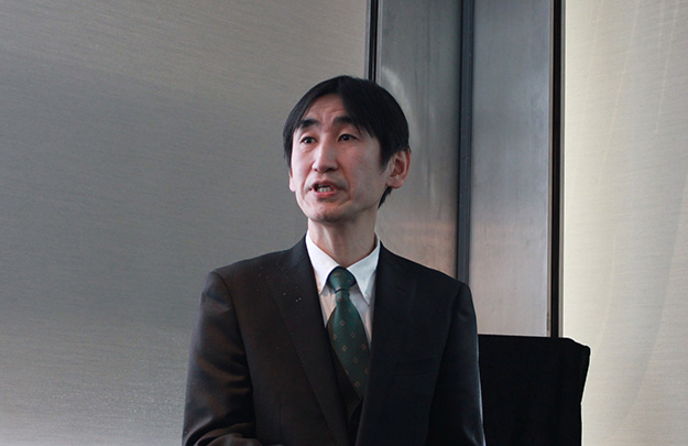 150219_JVC_GY-LS300_kato