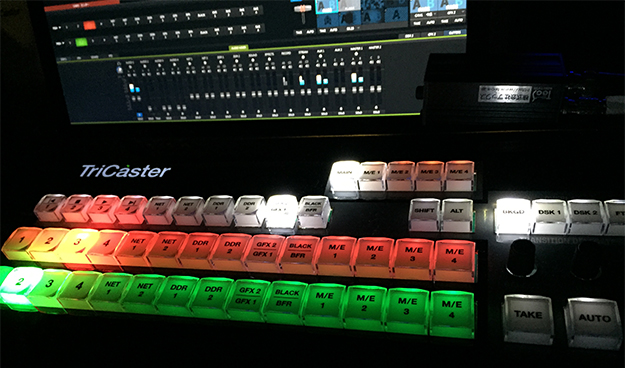 NF_vol46_Tri_Hula_03