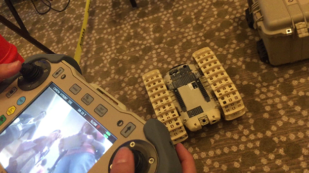 SXSW_01_ROBOTPET_Disaster