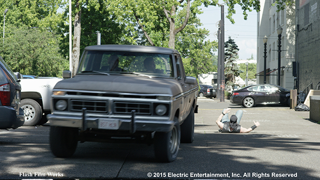 150525_Truck-Dent-Before