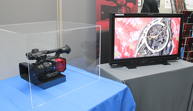 150609_Panasonic_DVX200_01