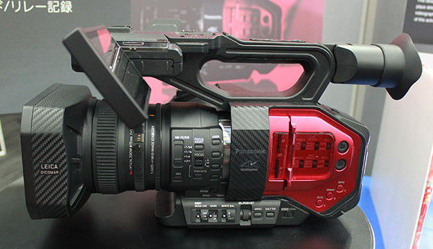 150609_Panasonic_DVX200_mokku