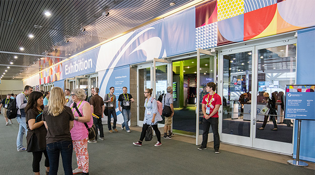 siggraph2015_03_exhibition