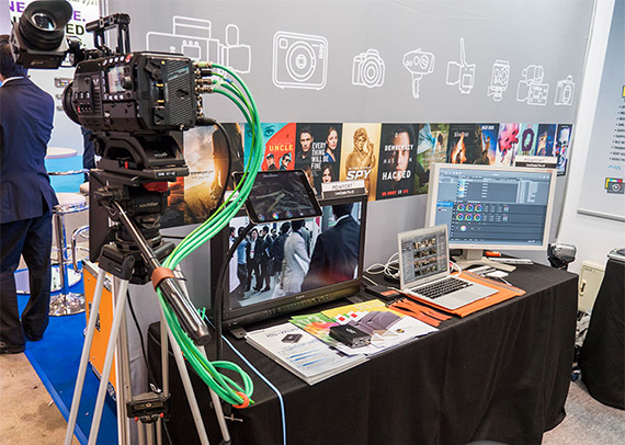 InterBEE2015_arukikata_02_teduka_03