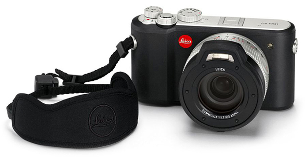 160126_Leica_X-U_floating_carrying_strap