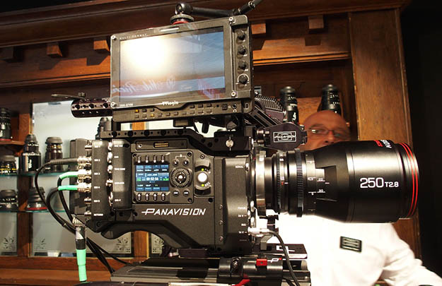 OLYMPUS DIGITAL CAMERA