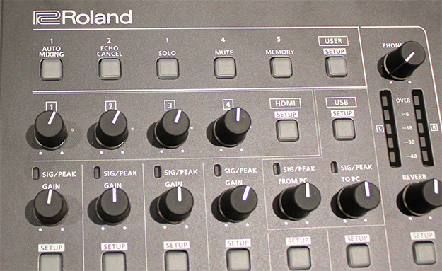 161108_roland_vr-4hd_5595