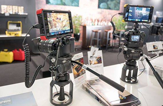 interbee2016_arukikata_02_teduka_01