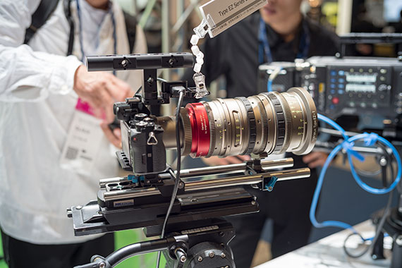 interbee2016_arukikata_02_teduka_09