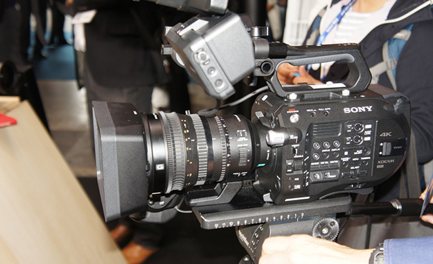 inb2016_sony_08680