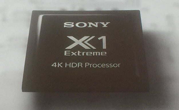 170106_sony_x1extreme