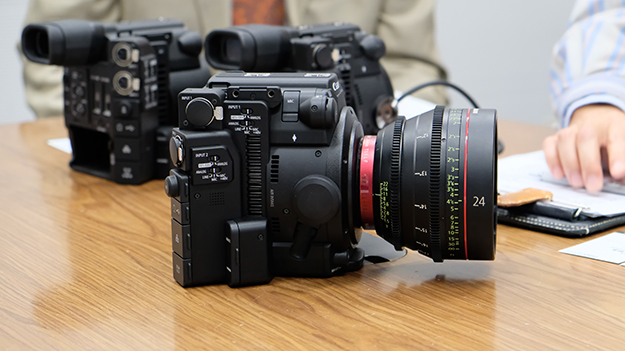 最新カメラ探訪2018]Vol.05 キヤノン「EOS C200/200B」開発者に訊く