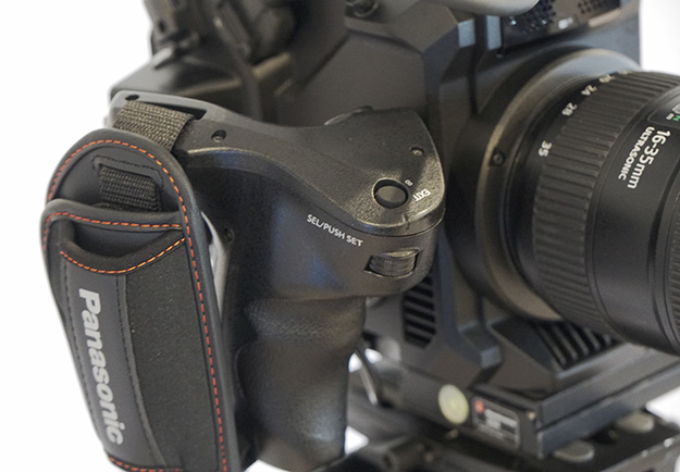 Panasonic AU-EVA1 EF-S 17-55f2.8セットlumix EVA1 | 商品情報 | Cinema Camera グローバル | Panasonic