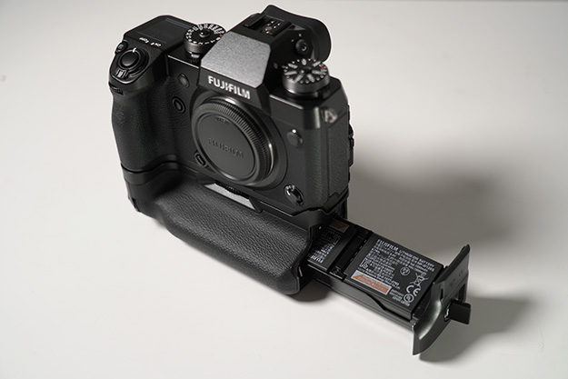 FUJIFILM X-H1 バッテリー3個　作例あり FUJIFILM X-H1 バッテリー3個 作例あり FUJIFILM X-H1