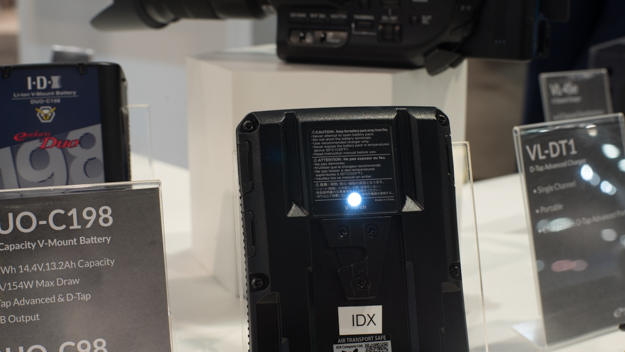 IDX：Vマウントバッテリー「DUO-C198」「DUO-C98」や、スモール