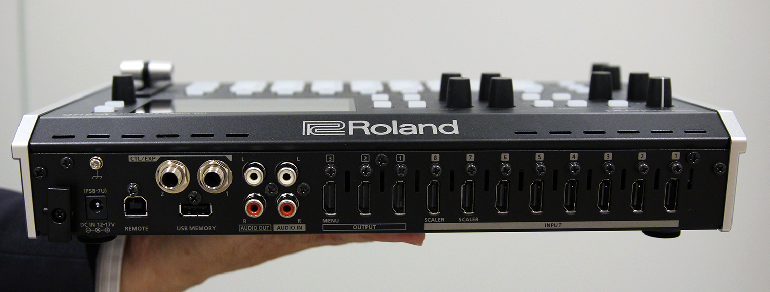 https://jp.pronews.com/pronewscore/wp-content/uploads/2020/01/200128_Roland_V-8HD_2845.jpg
