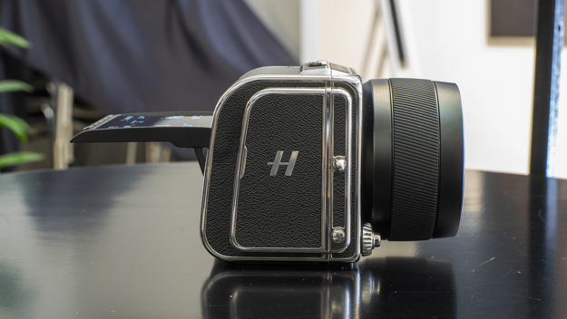 再現:CP+2020]Vol.06 ハッセルブラッドジャパン、待望の最小中判