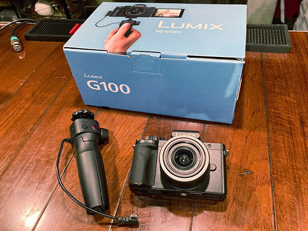 LUMIX G100 本体 箱付き Shoot with Vlog cam]Vol.01 小さいことはいいことだ！Panasonic