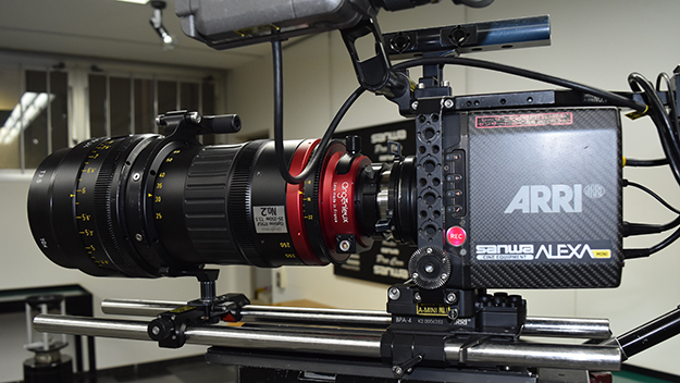 Angenieuxの10倍ズームとARRI ALEXA Miniの組み合わせ