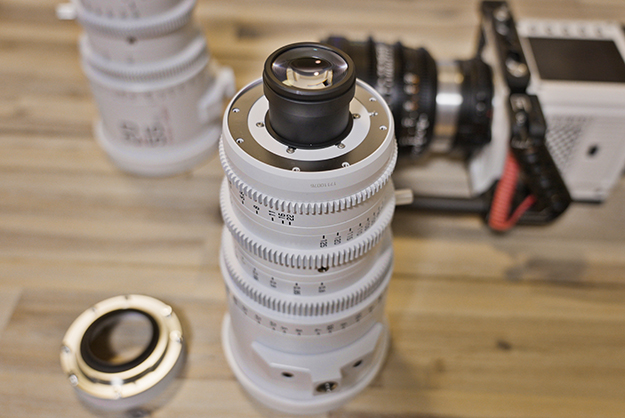 DZOfilmPictorZoom説明カット