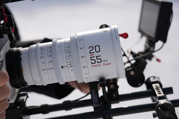 DZOfilmPictorZoom説明カット