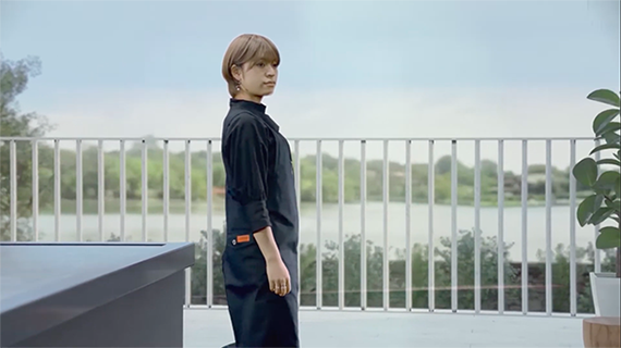 桐島ローランド氏説明カット