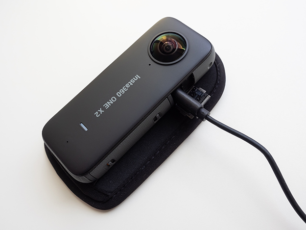 insta360one 360℃カメラ　VR Amazon.co.jp: Insta360 ONE 360度 全天球 アクションカメラ