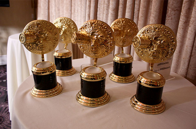 月顔トロフィー