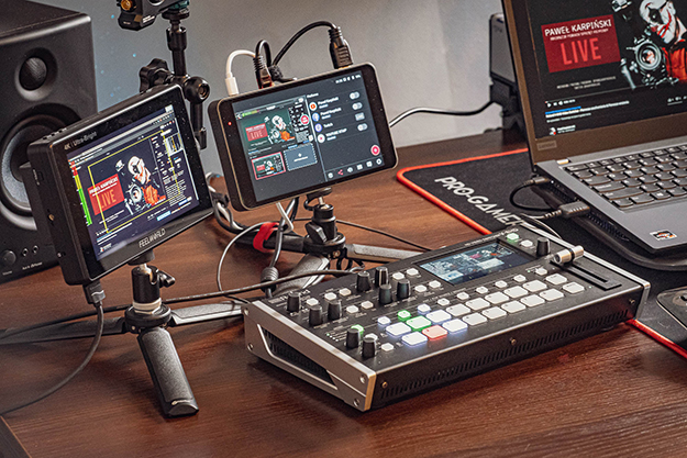 システムファイブ「YoloBox Pro」販売説明写真