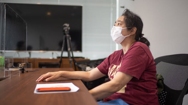 美術デザイナー秋葉さんインタビュー