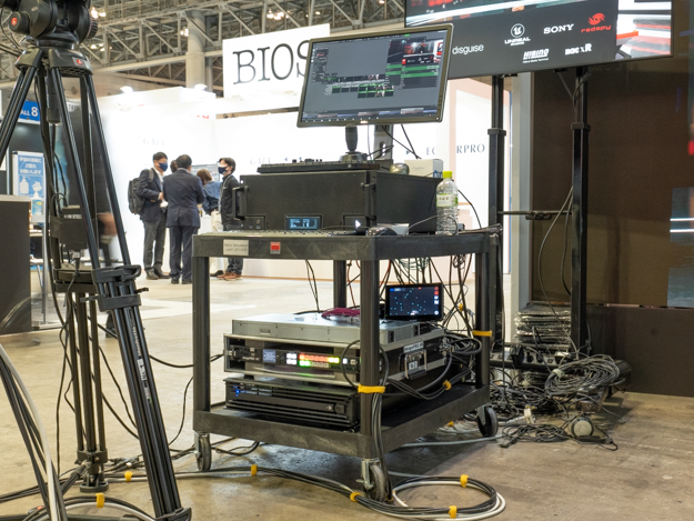 バルコ：disguiseとコラボレーションメイン写真