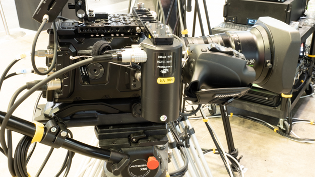 バルコ：disguiseとコラボレーションメイン写真