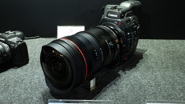 キヤノン、ブルーインパルス×Canon 8K映像空間説明写真