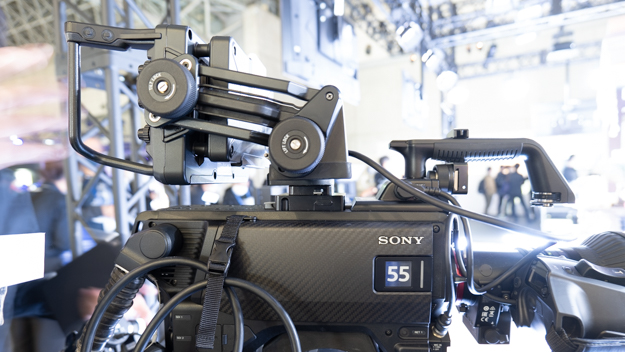 ソニー：HDC-F5500説明写真