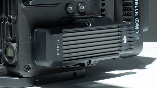 ジンバルシネマカメラ「DJI Ronin 4D」説明写真