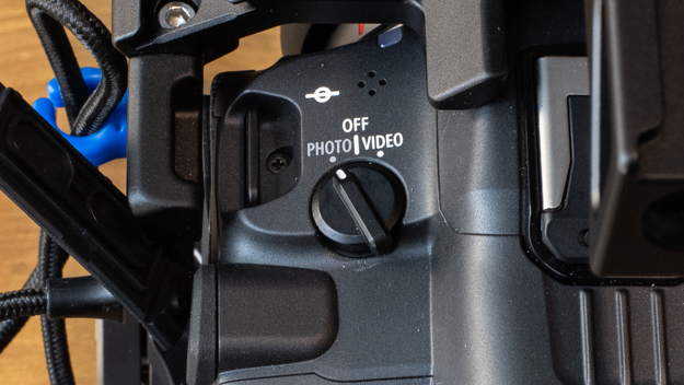 EOSR5CVOL01説明写真