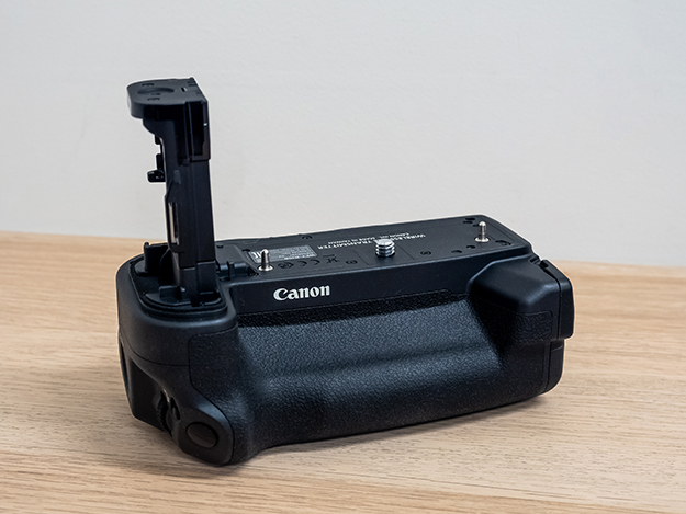 EOSR5CVOL02説明写真