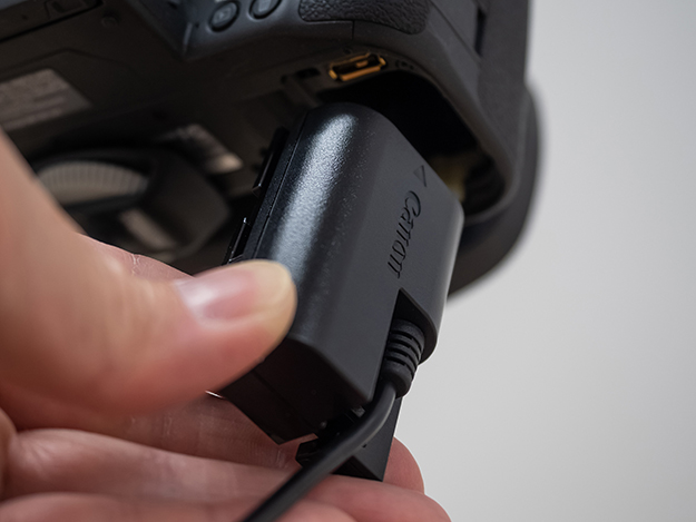 EOSR5CVOL02説明写真