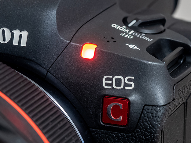 EOSR5CVOL02説明写真