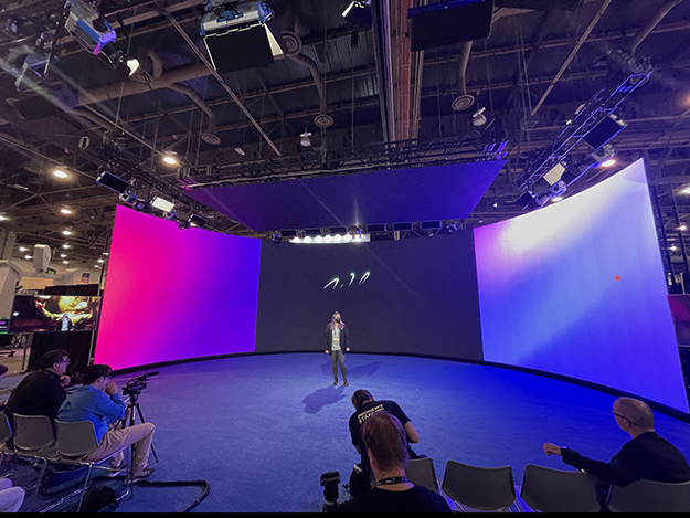 イブデモンストレーションが