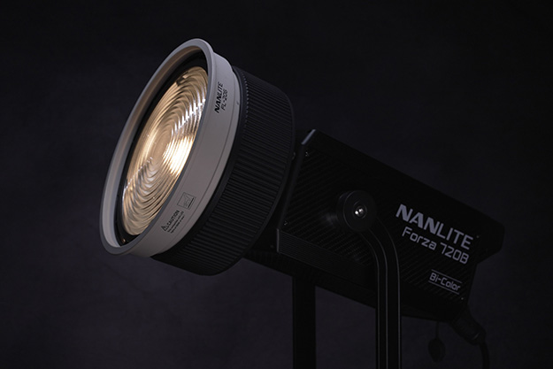 Vol.17 個人所有できる最高峰のLEDスポット登場～NANLITE Forza 720