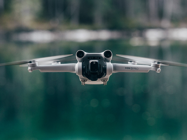DJI、「DJI Mini 3 Pro」発売。重量249g未満で最長47分の飛行を実現