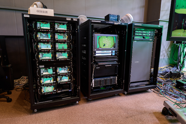 NHK技研「メタスタジオ」説明写真