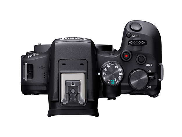 キヤノン、「R10」を発表。約429gのシリーズ初APS-CサイズCMOSセンサー搭載・新開発RF-Sレンズ対応