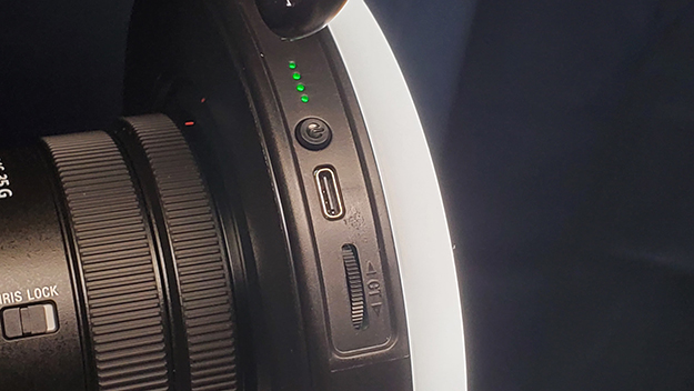 [映像人のカメラ・アクセサリー2022]ライト編説明写真