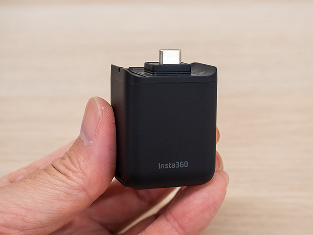 FrontlineVRcamera-vol22_09