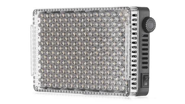 [映像人のカメラ・アクセサリー2022]ライト編説明写真